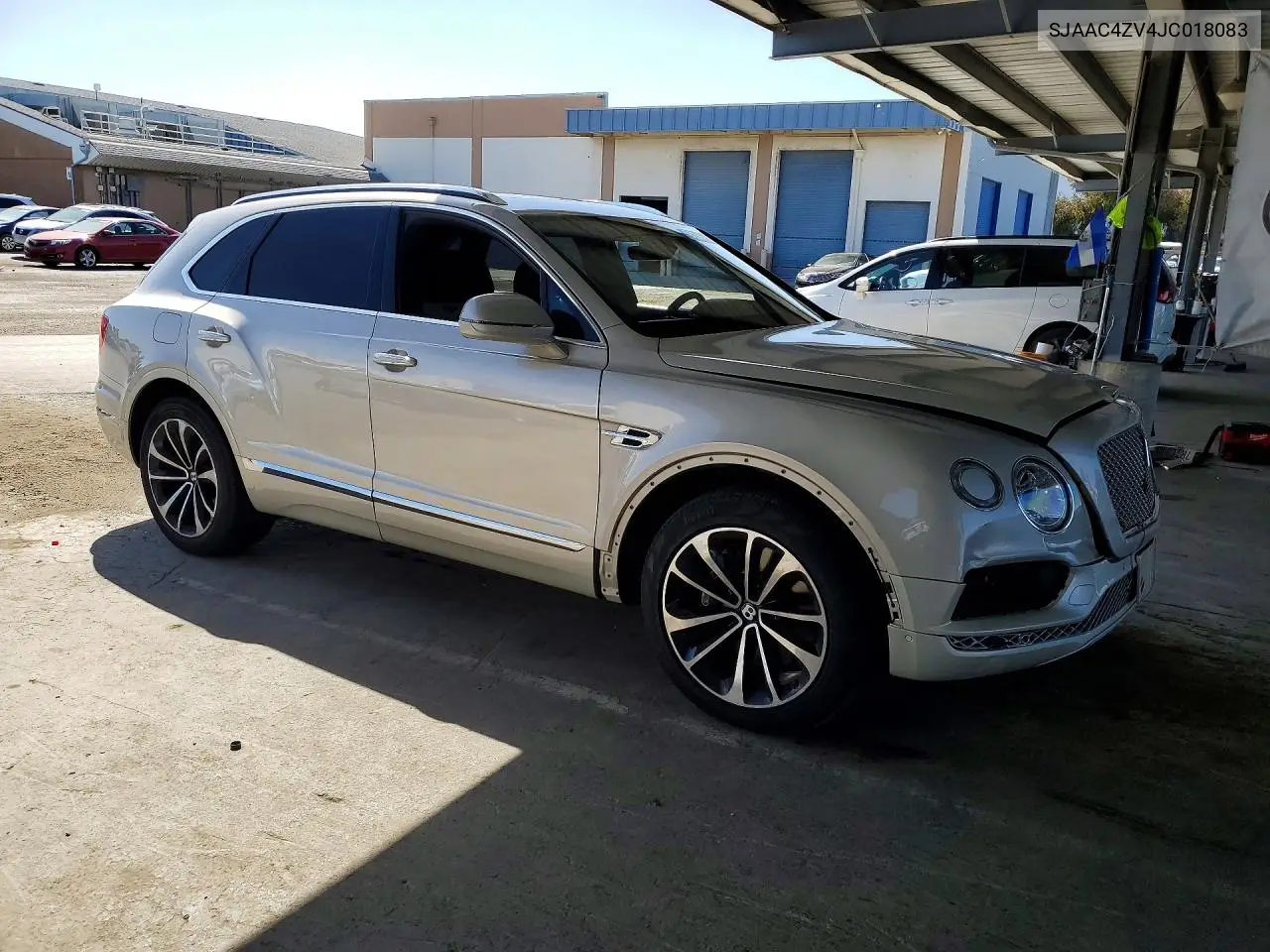 2018 Bentley Bentayga VIN: SJAAC4ZV4JC018083 Lot: 59168116