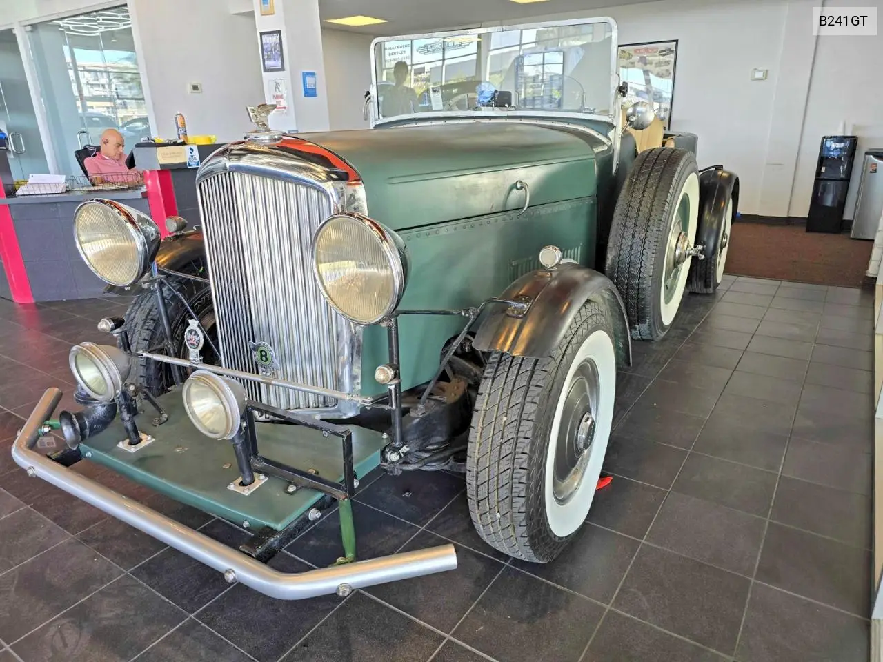 1950 Bentley Mark 6 VIN: B241GT Lot: 54160566