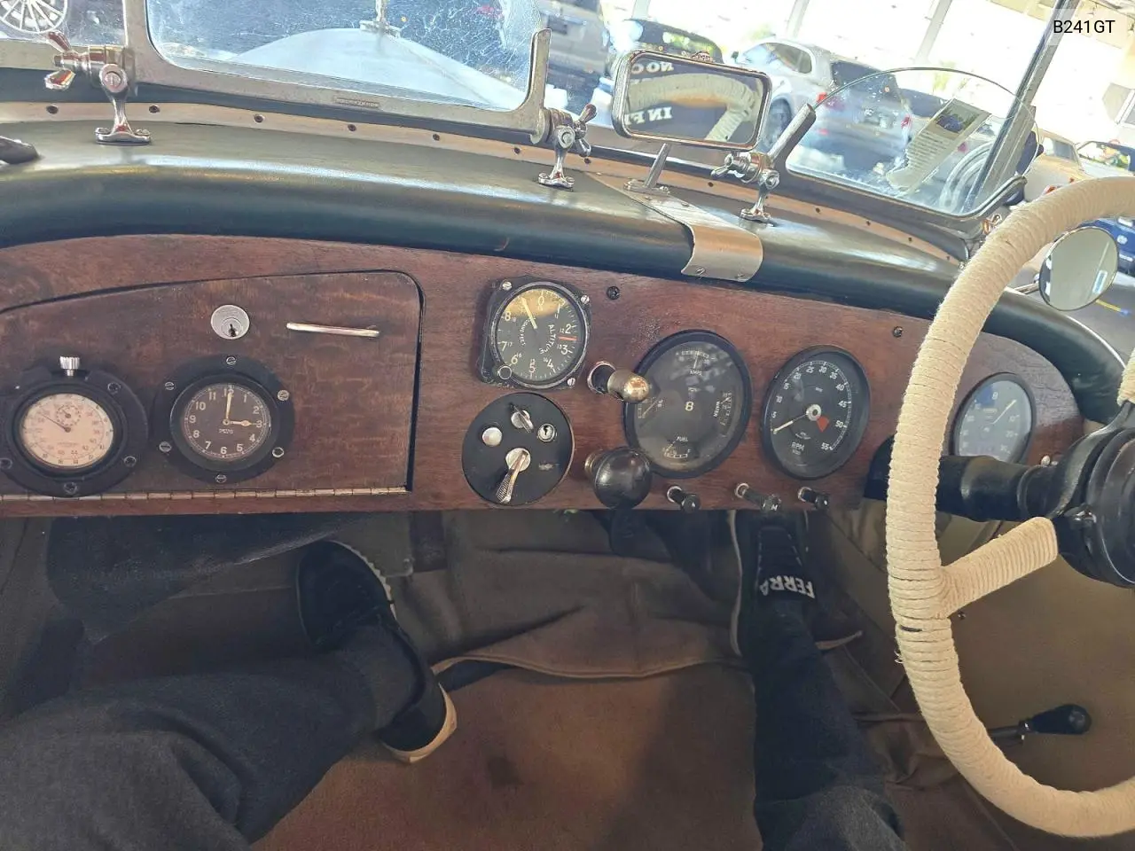 1950 Bentley Mark 6 VIN: B241GT Lot: 54160566