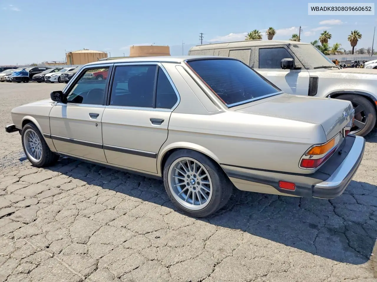 1986 BMW 528 E Automatic VIN: WBADK8308G9660652 Lot: 60968286