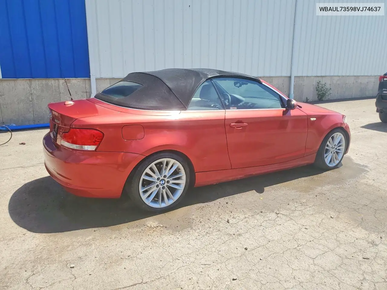 2008 BMW 128 I VIN: WBAUL73598VJ74637 Lot: 56085226