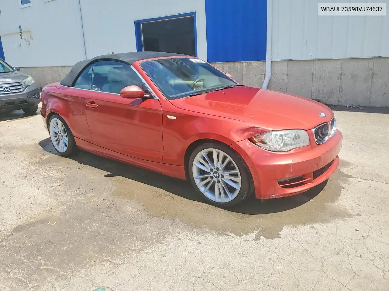 2008 BMW 128 I VIN: WBAUL73598VJ74637 Lot: 56085226