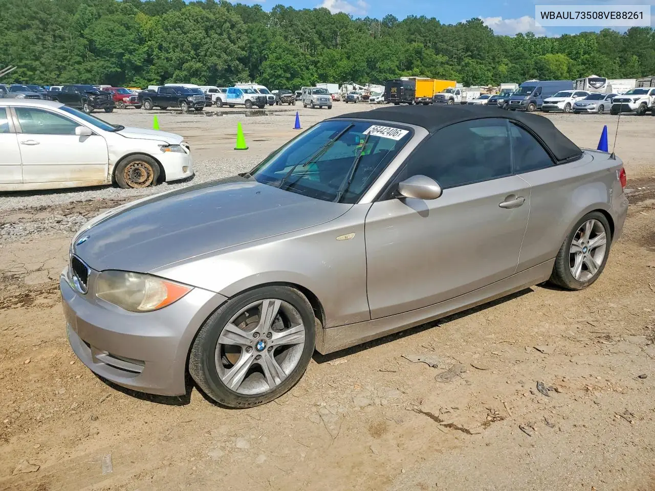 2008 BMW 128 I VIN: WBAUL73508VE88261 Lot: 56442406