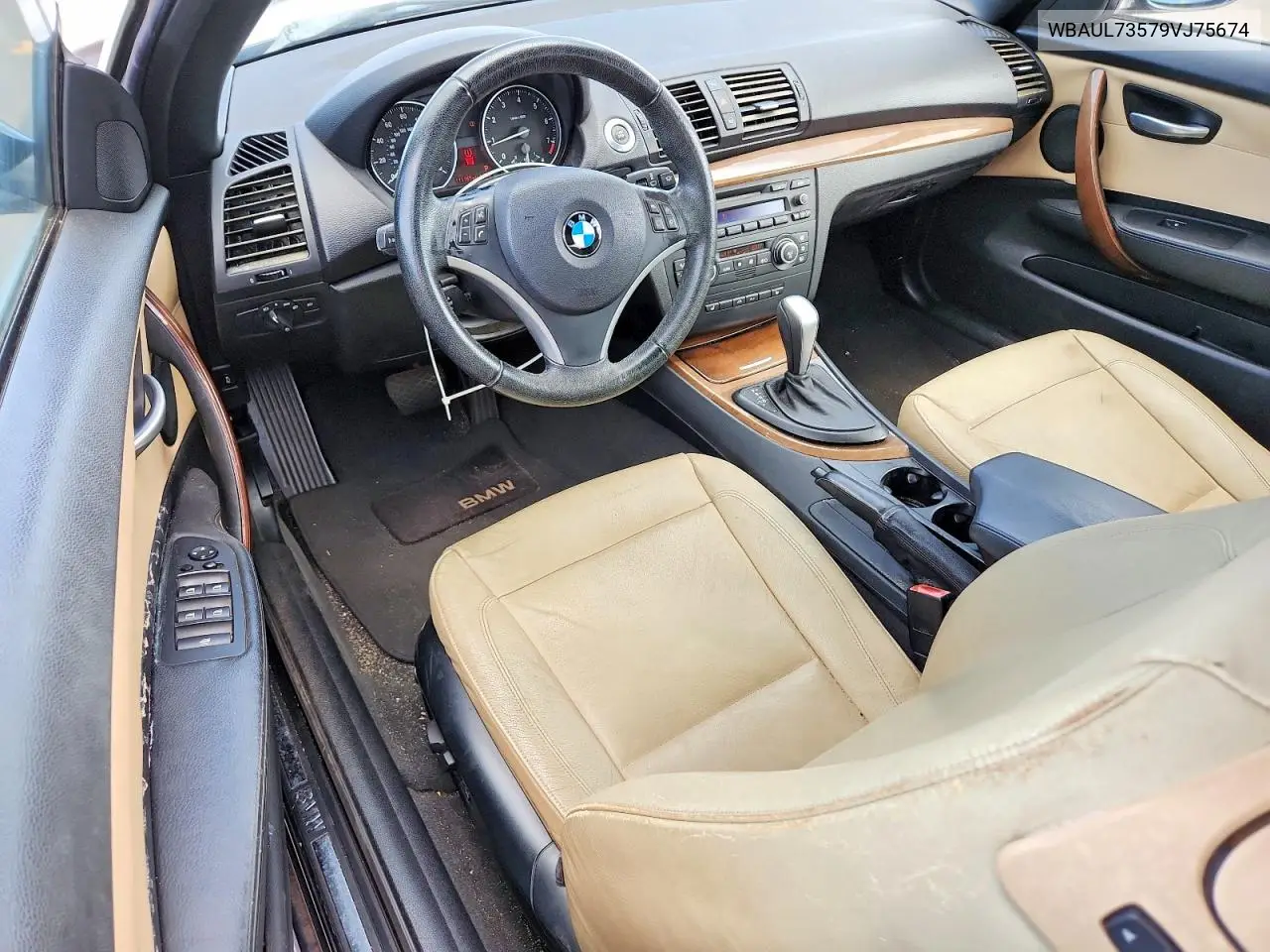 2009 BMW 128 I VIN: WBAUL73579VJ75674 Lot: 57057976