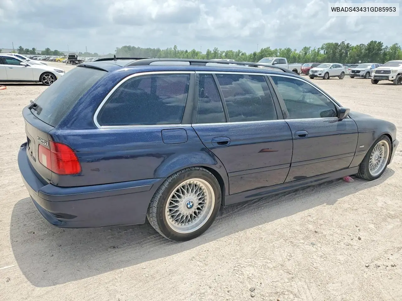 IV (E39)
