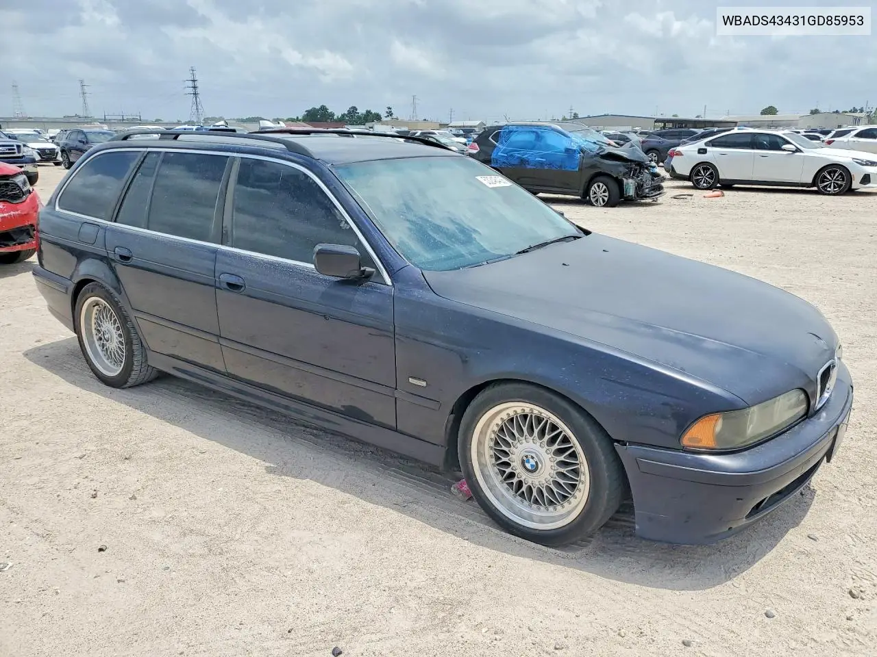IV (E39)