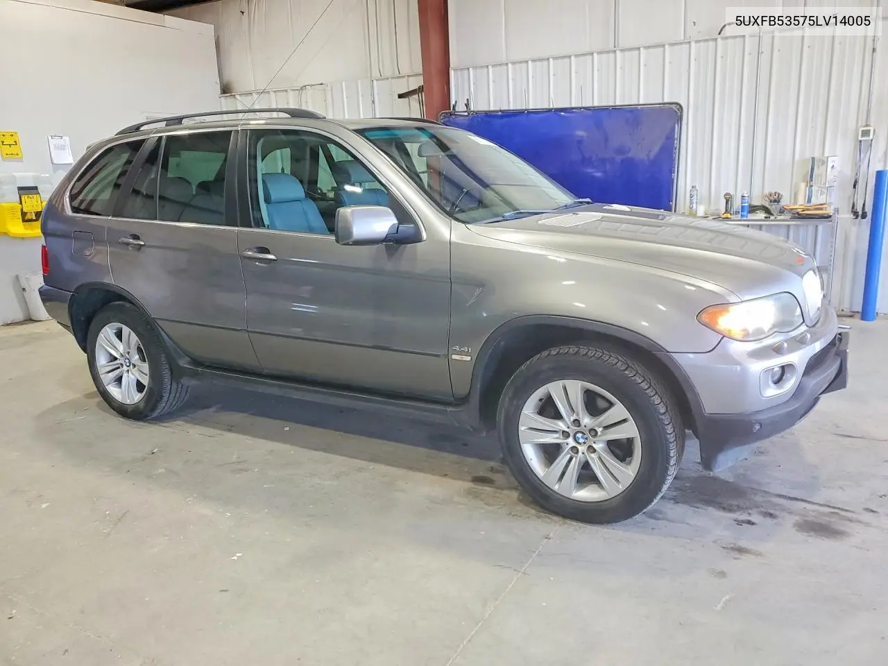 2005 BMW X5 4.4I VIN: 5UXFB53575LV14005 Lot: 56315036