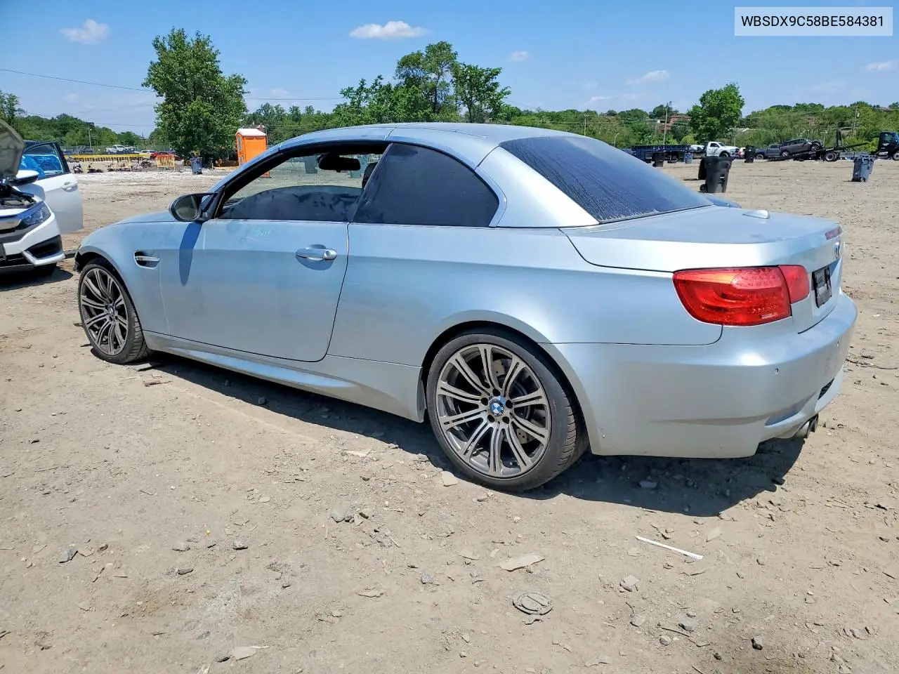 2011 BMW M3 VIN: WBSDX9C58BE584381 Lot: 52348856