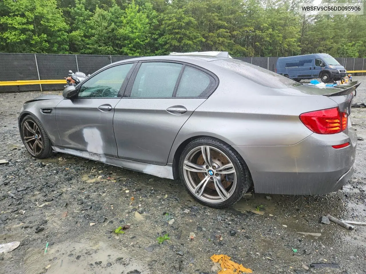 2013 BMW M5 VIN: WBSFV9C56DD095906 Lot: 56462346