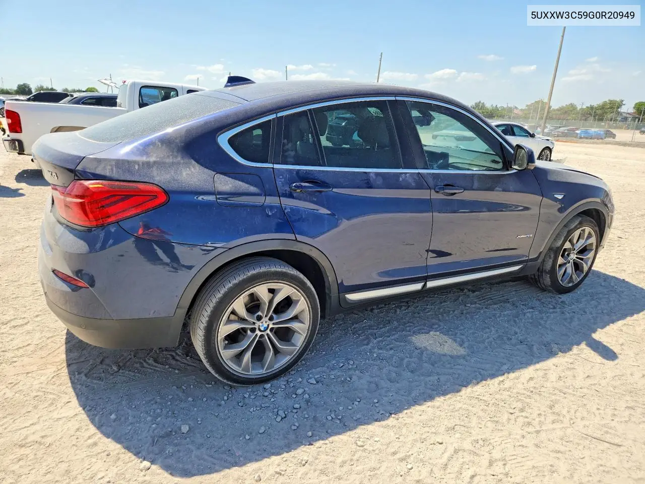 2016 BMW X4 xDrive28I VIN: 5UXXW3C59G0R20949 Lot: 51973486