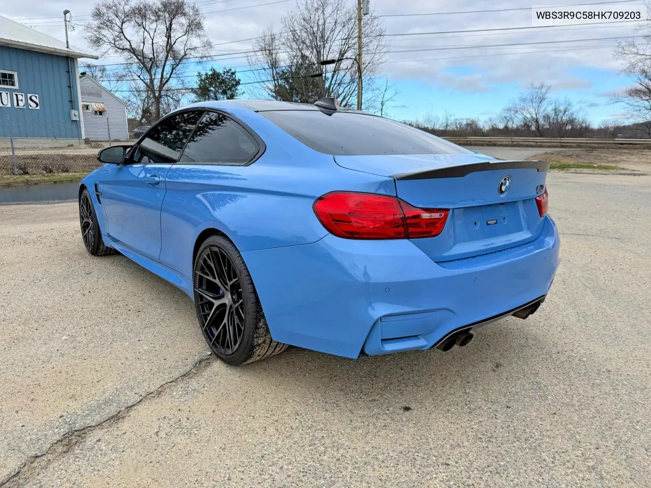 F82/F83