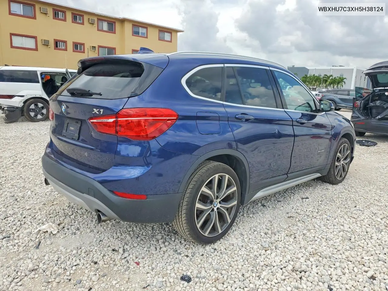 2017 BMW X1 Sdrive28I VIN: WBXHU7C3XH5H38124 Lot: 59793716