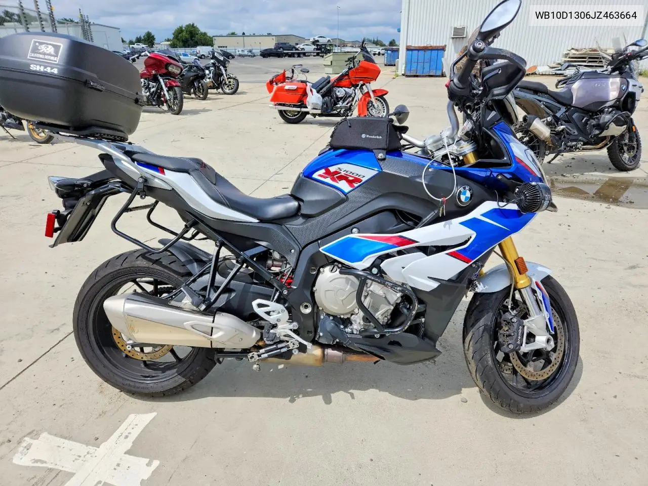 2018 BMW S 1000 Xr VIN: WB10D1306JZ463664 Lot: 52231636