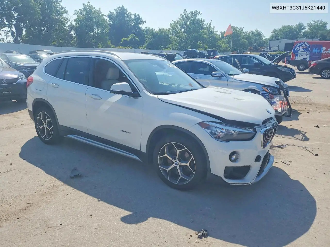 2018 BMW X1 xDrive28I VIN: WBXHT3C31J5K21440 Lot: 77249415