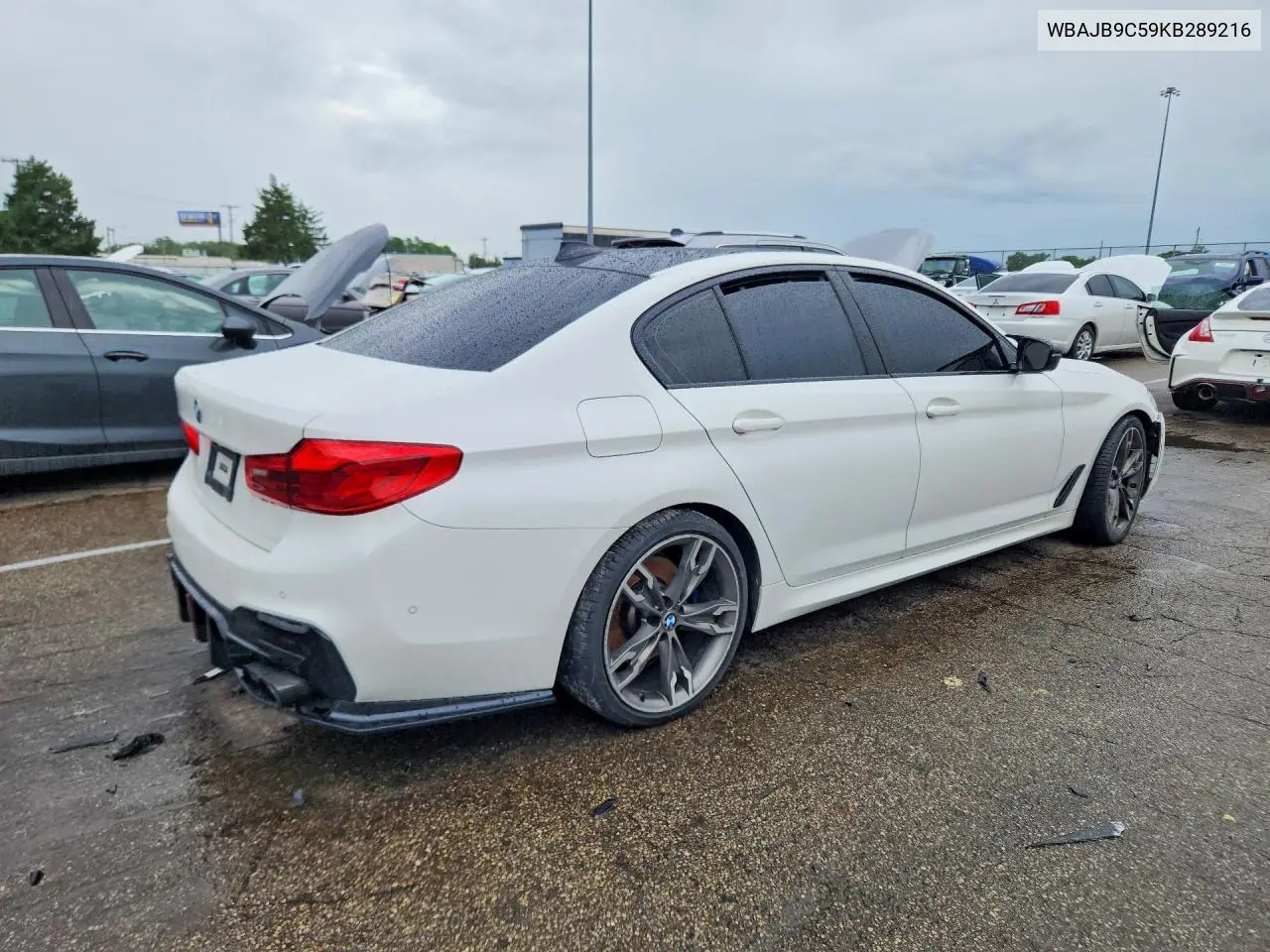 2019 BMW M550Xi VIN: WBAJB9C59KB289216 Lot: 55241656