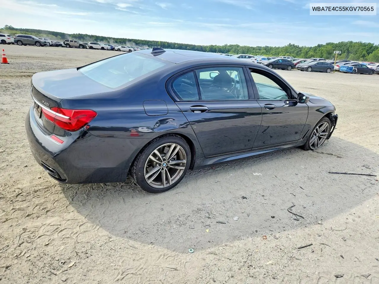 2019 BMW 740 Xi VIN: WBA7E4C55KGV70565 Lot: 58444376