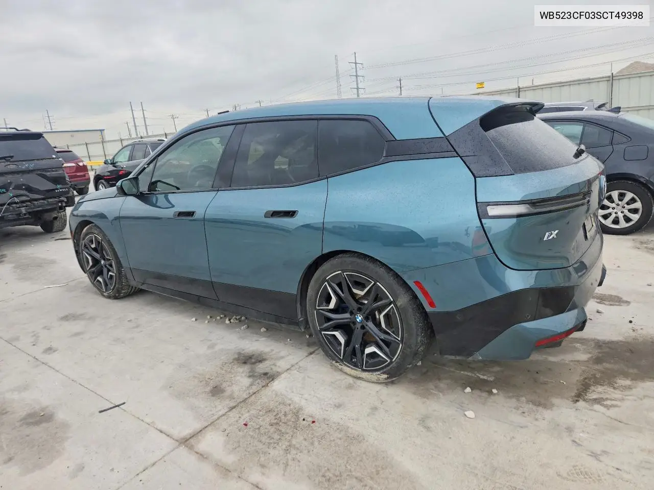 2025 BMW Ix xDrive50 VIN: WB523CF03SCT49398 Lot: 54410816