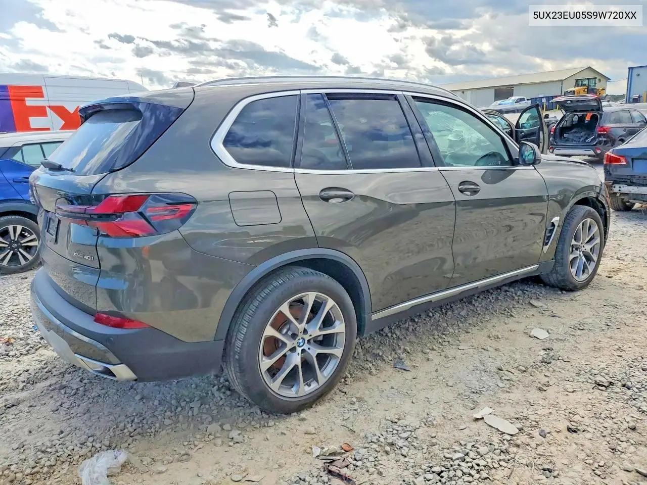 5UX23EU05S9W72060 2025 BMW X5 xDrive40I
