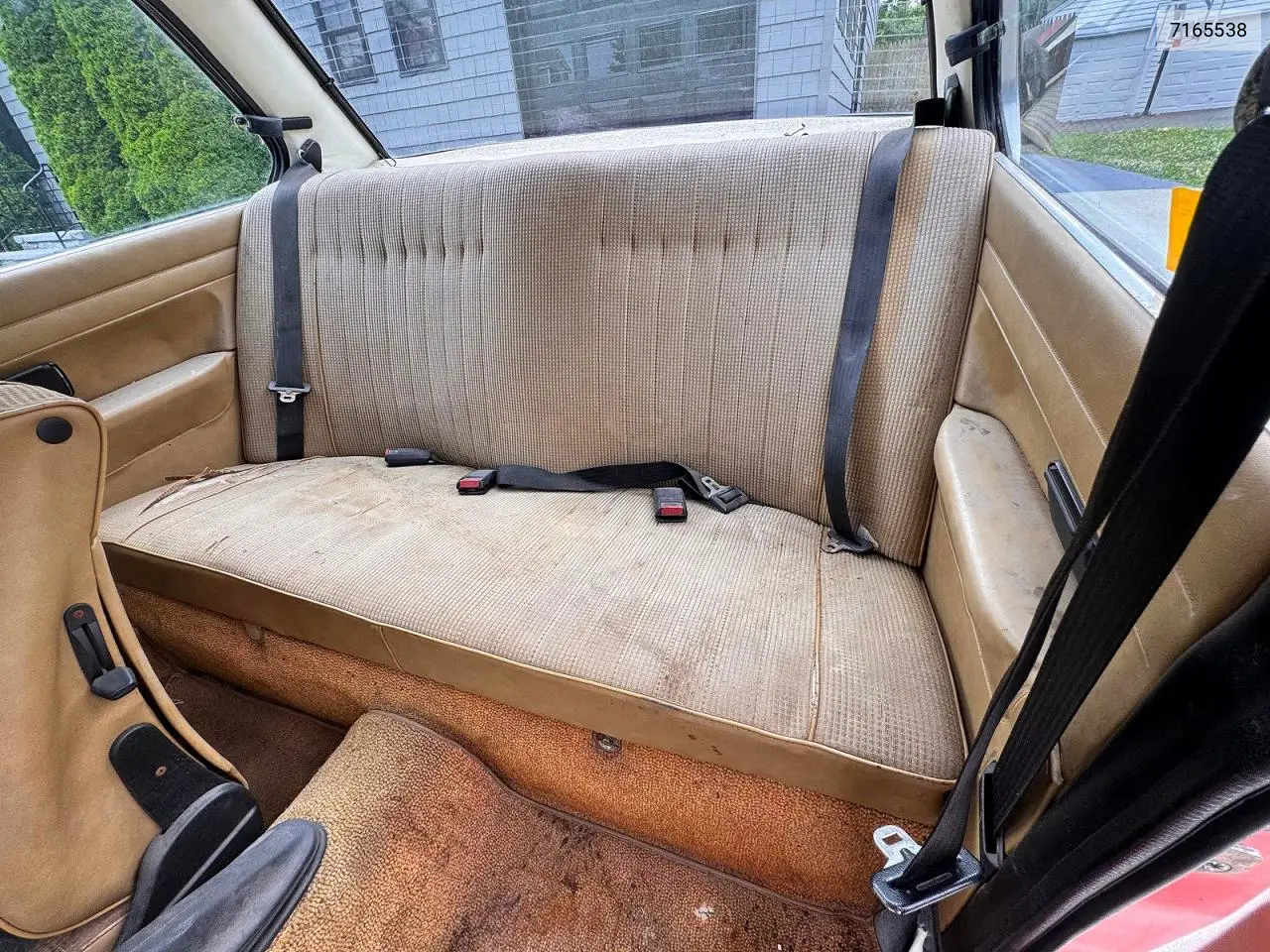 1980 BMW 320I VIN: 7165538 Lot: 60252126