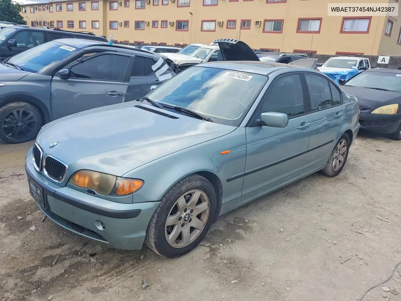 2004 BMW 325 I VIN: WBAET37454NJ42387 Lot: 59574206