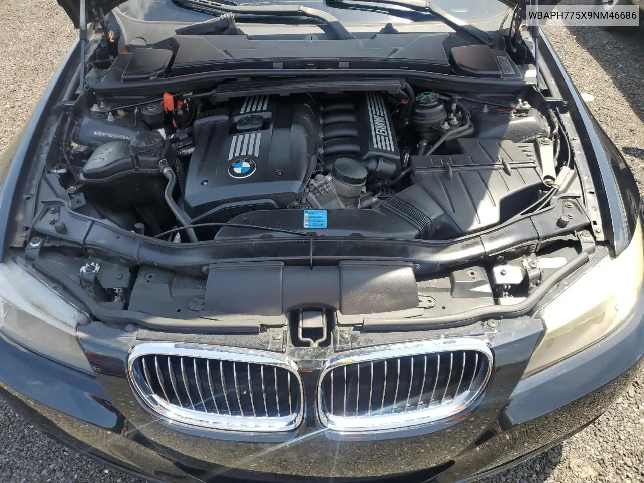 WBAPH775X9NM46686 2009 BMW 328 I