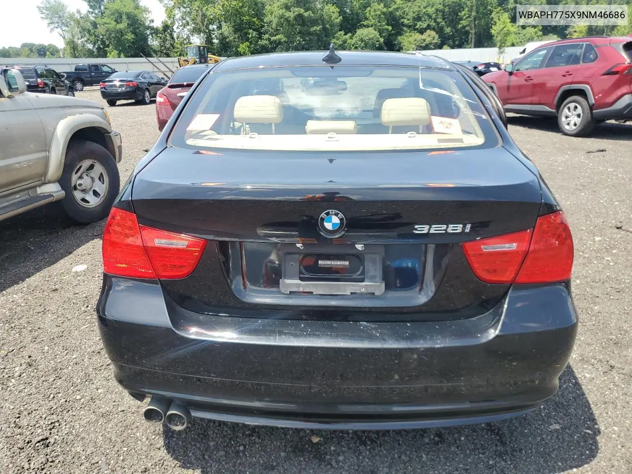WBAPH775X9NM46686 2009 BMW 328 I