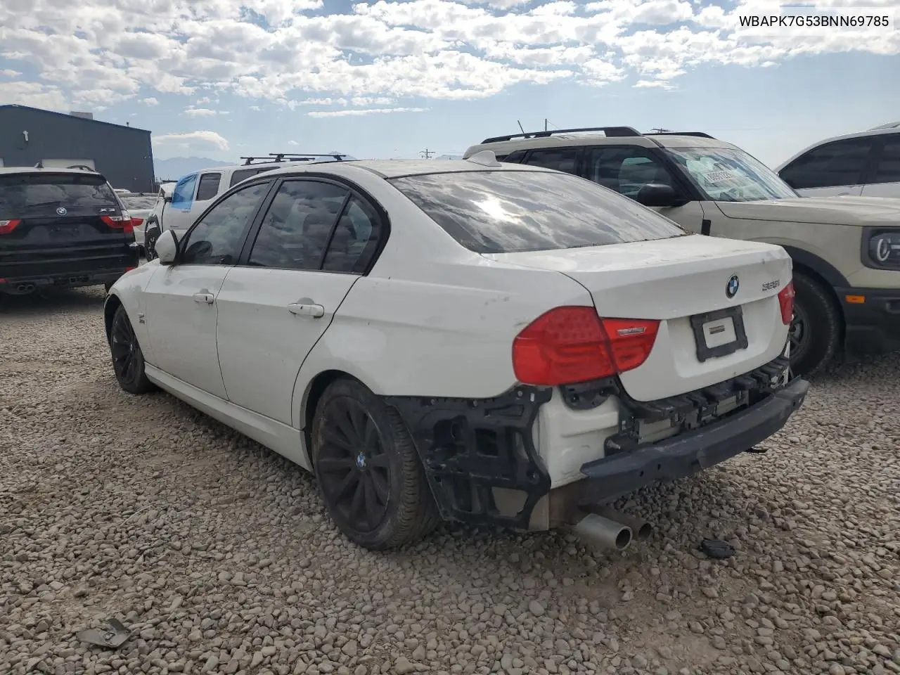 WBAPK7G53BNN69785 2011 BMW 328 Xi