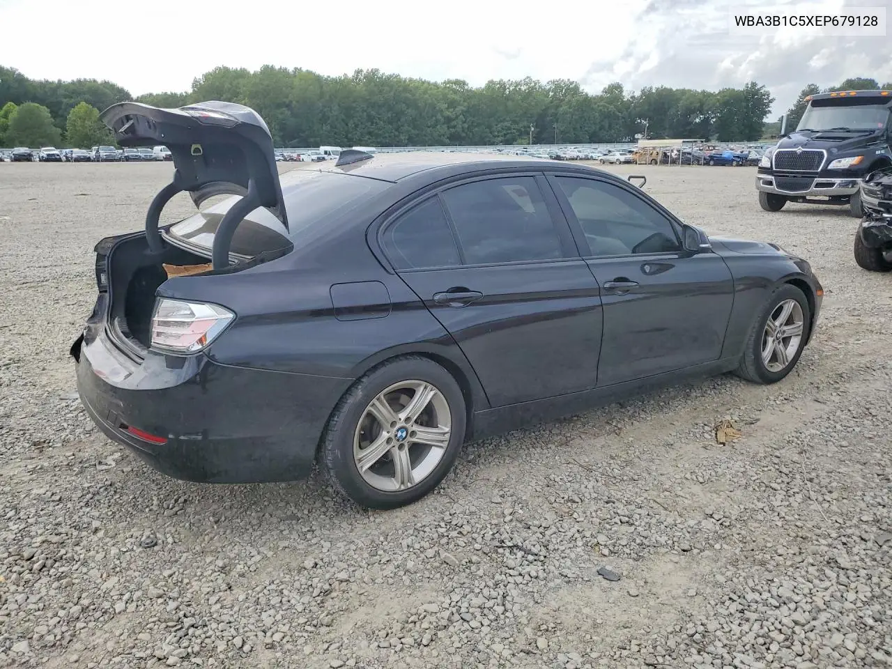 2014 BMW 320 I VIN: WBA3B1C5XEP679128 Lot: 61333436