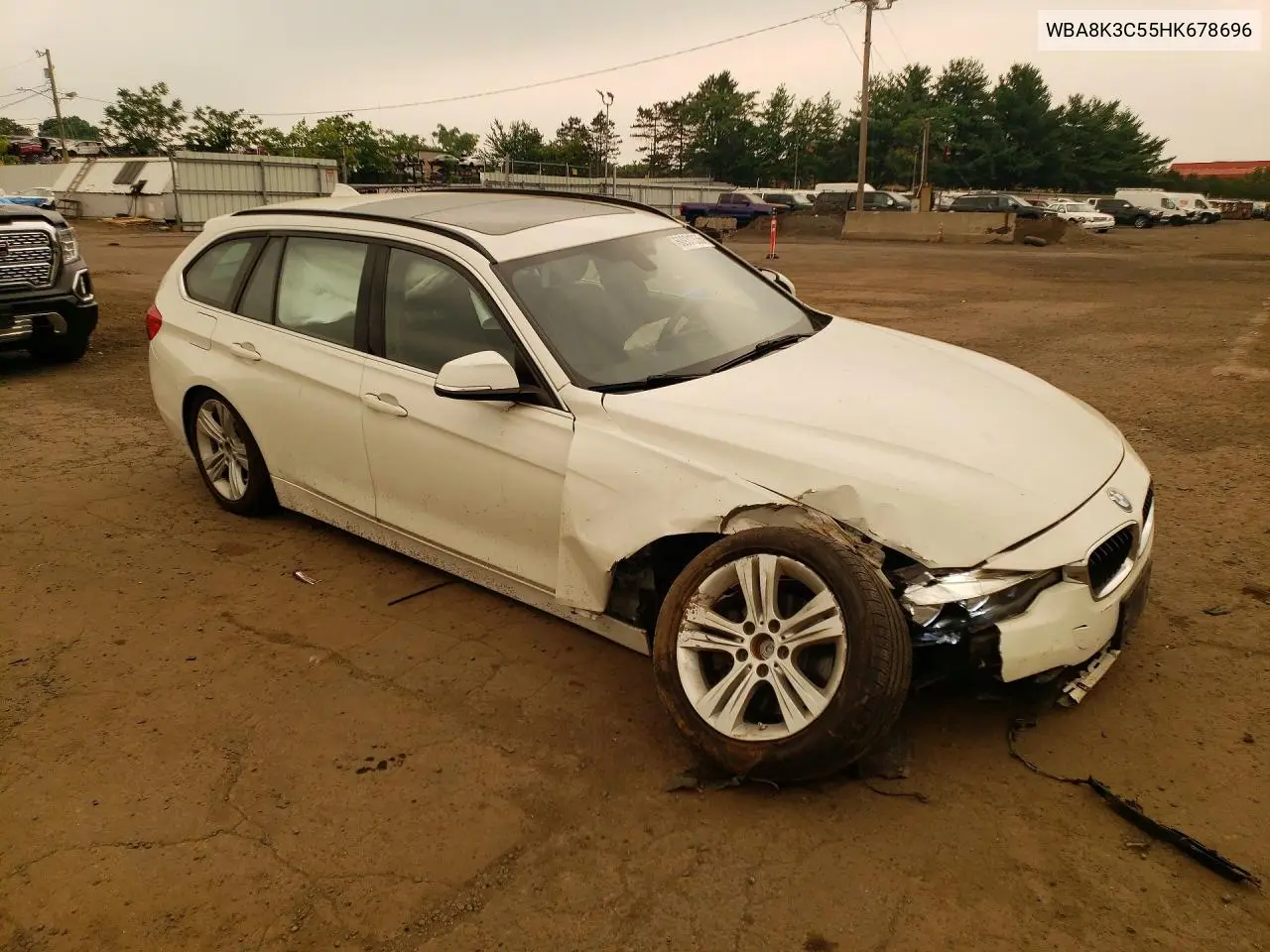 2017 BMW 330 Xi VIN: WBA8K3C55HK678696 Lot: 60931336