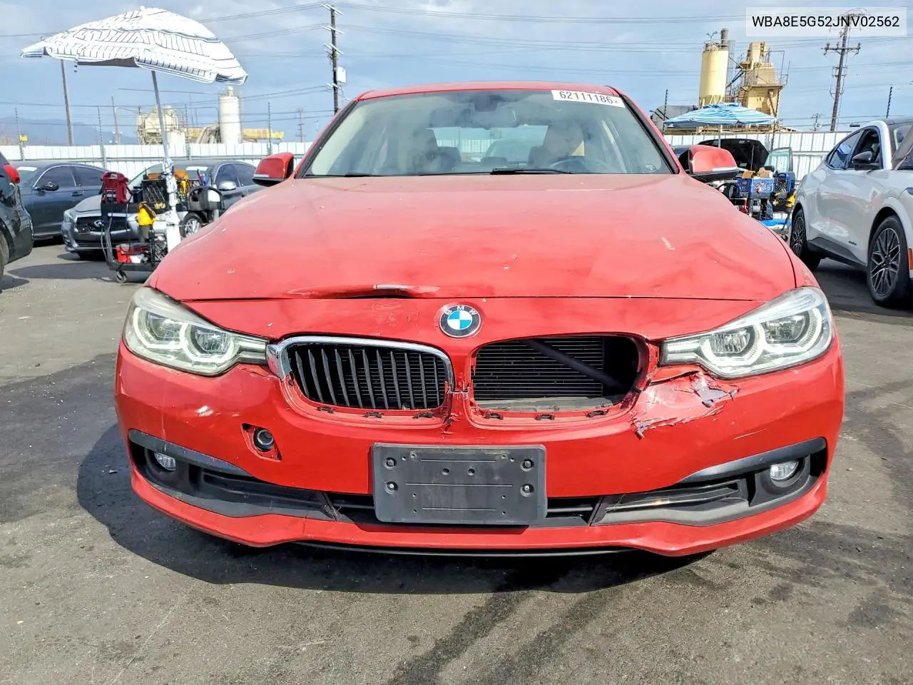 2018 BMW 320 Xi VIN: WBA8E5G52JNV02562 Lot: 62111186