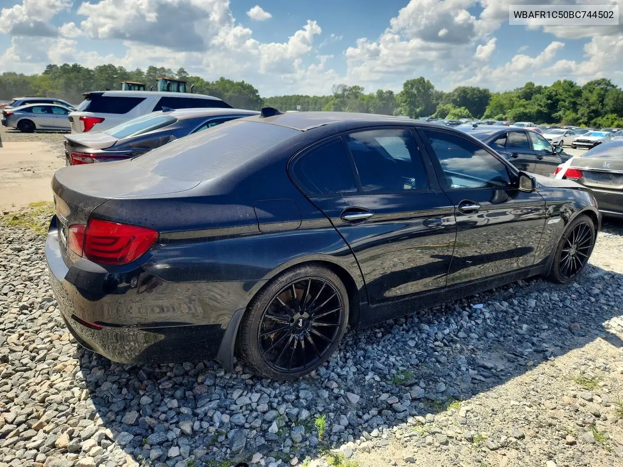 2011 BMW 528 I VIN: WBAFR1C50BC744502 Lot: 58718996