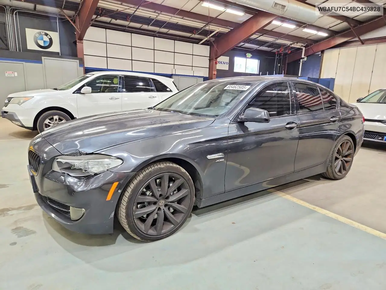2011 BMW 535 Xi VIN: WBAFU7C54BC439828 Lot: 85462505