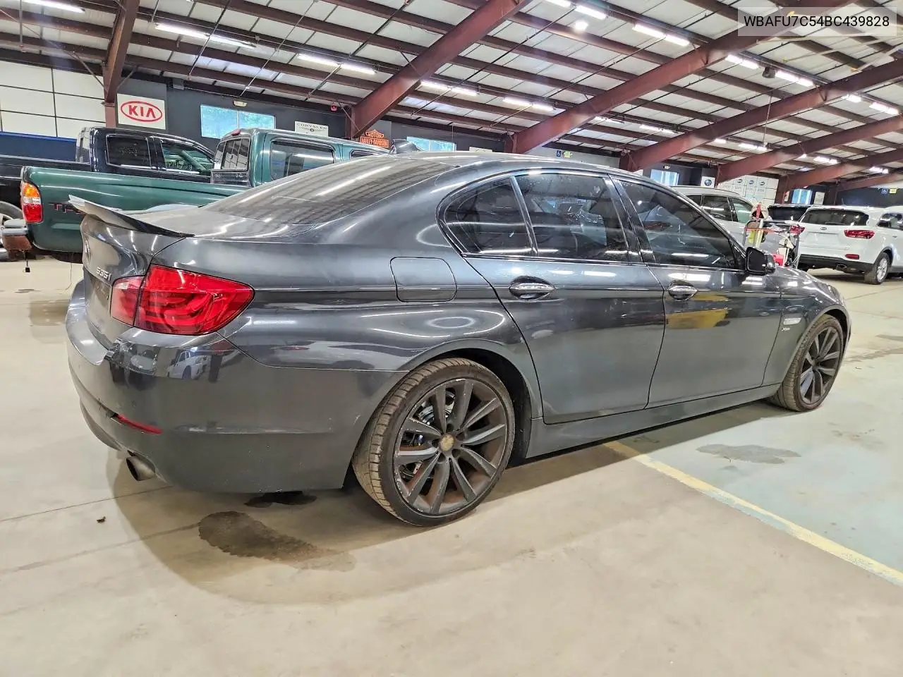 2011 BMW 535 Xi VIN: WBAFU7C54BC439828 Lot: 85462505