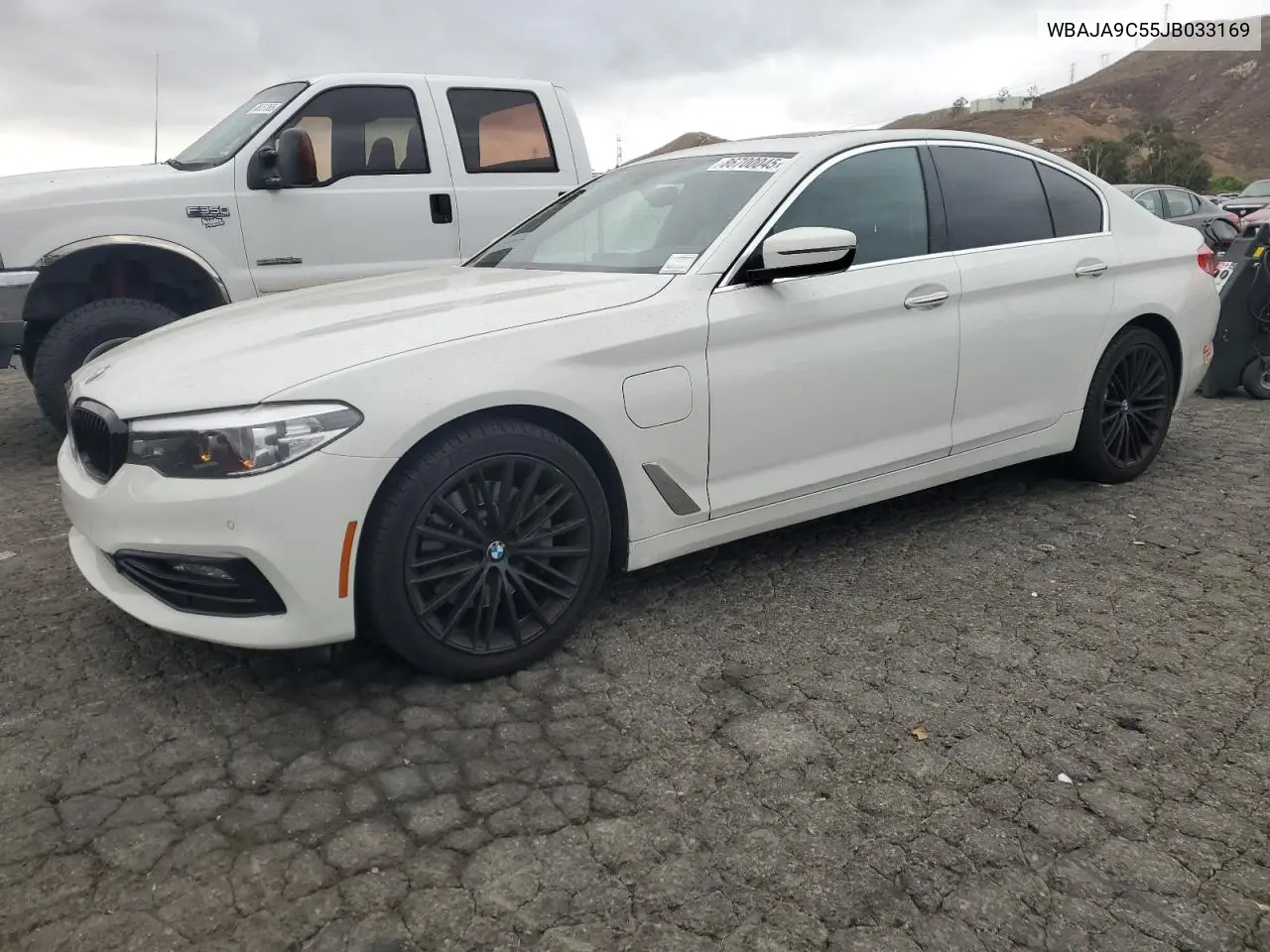 2018 BMW 530E VIN: WBAJA9C55JB033169 Lot: 86700045
