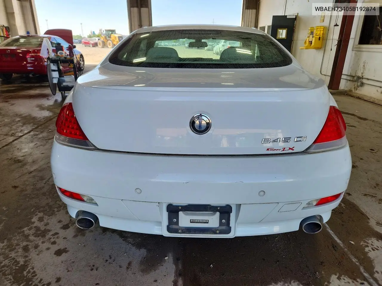 2005 BMW 645 Ci Automatic VIN: WBAEH73405B192874 Lot: 61281056