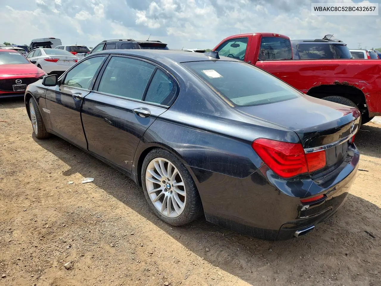 2011 BMW 750 Lxi VIN: WBAKC8C52BC432657 Lot: 59370846