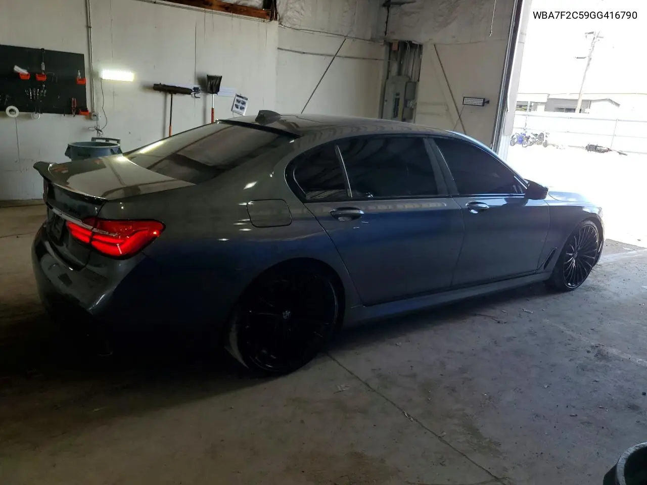 2016 BMW 750 Xi VIN: WBA7F2C59GG416790 Lot: 85973235