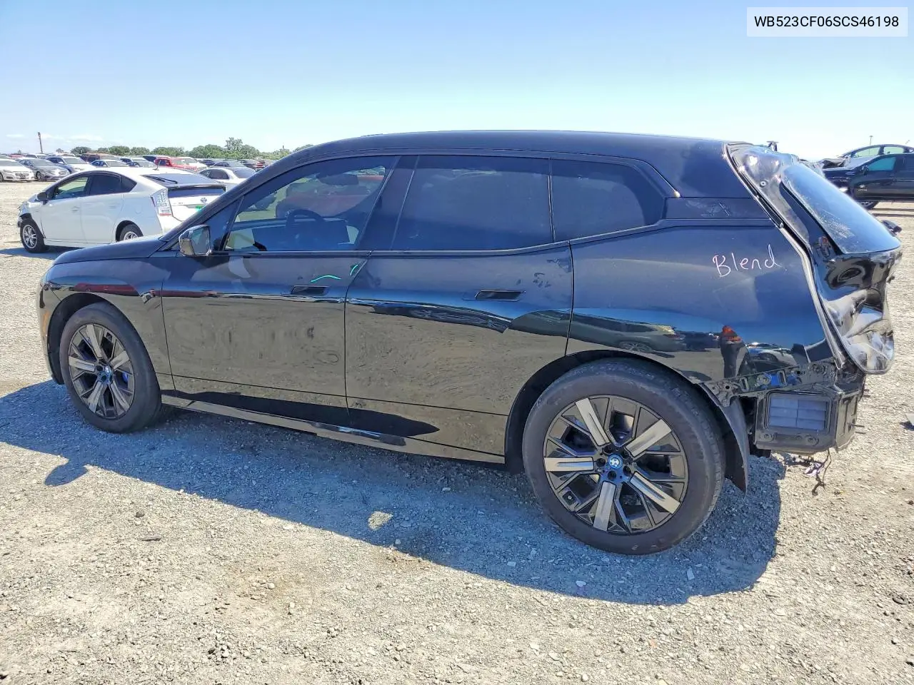 2025 BMW Ix xDrive50 VIN: WB523CF06SCS46198 Lot: 46779806