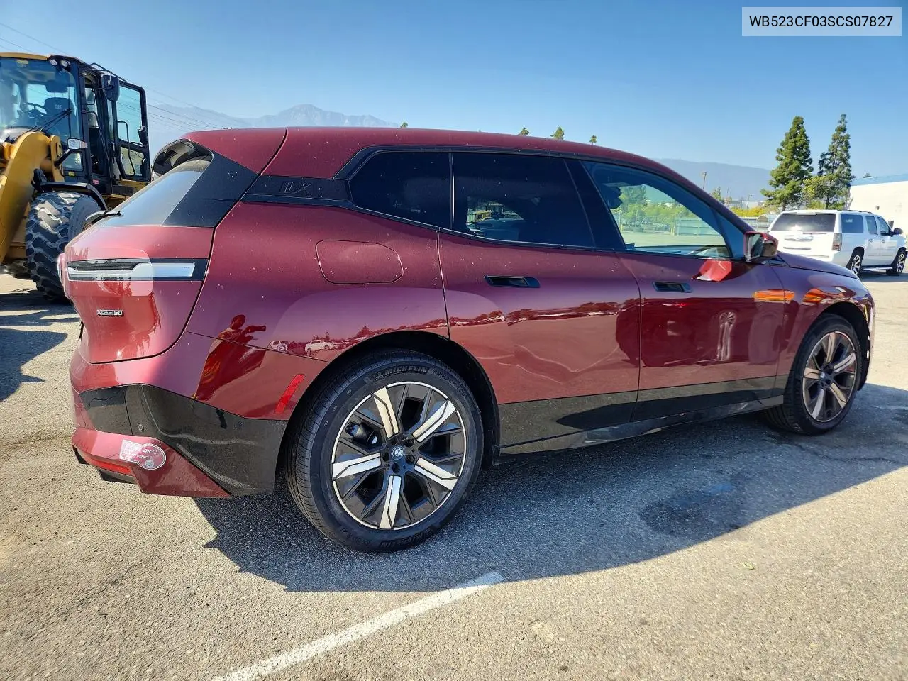 2025 BMW Ix xDrive50 VIN: WB523CF03SCS07827 Lot: 51369986