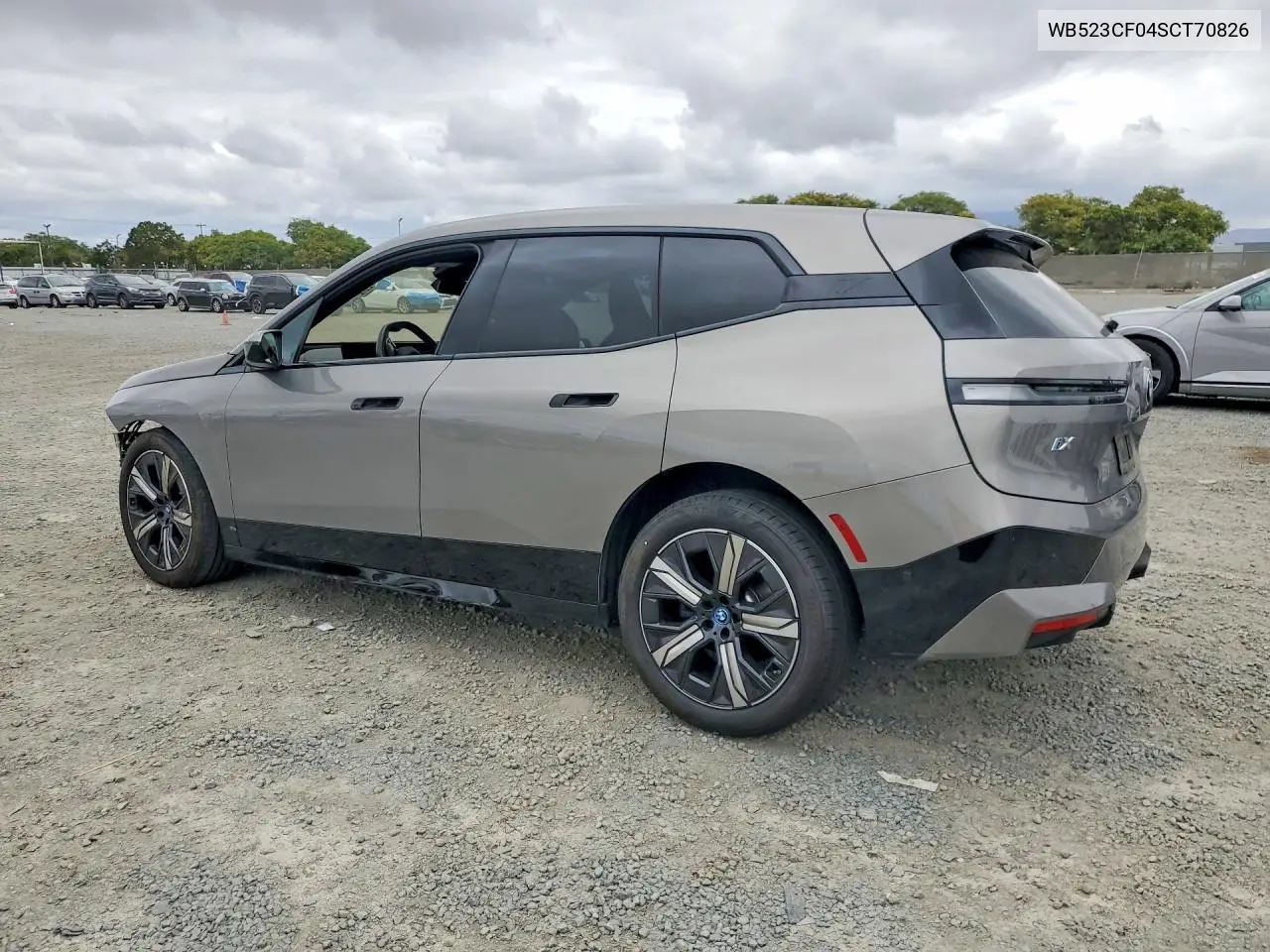 2025 BMW Ix xDrive50 VIN: WB523CF04SCT70826 Lot: 55025596