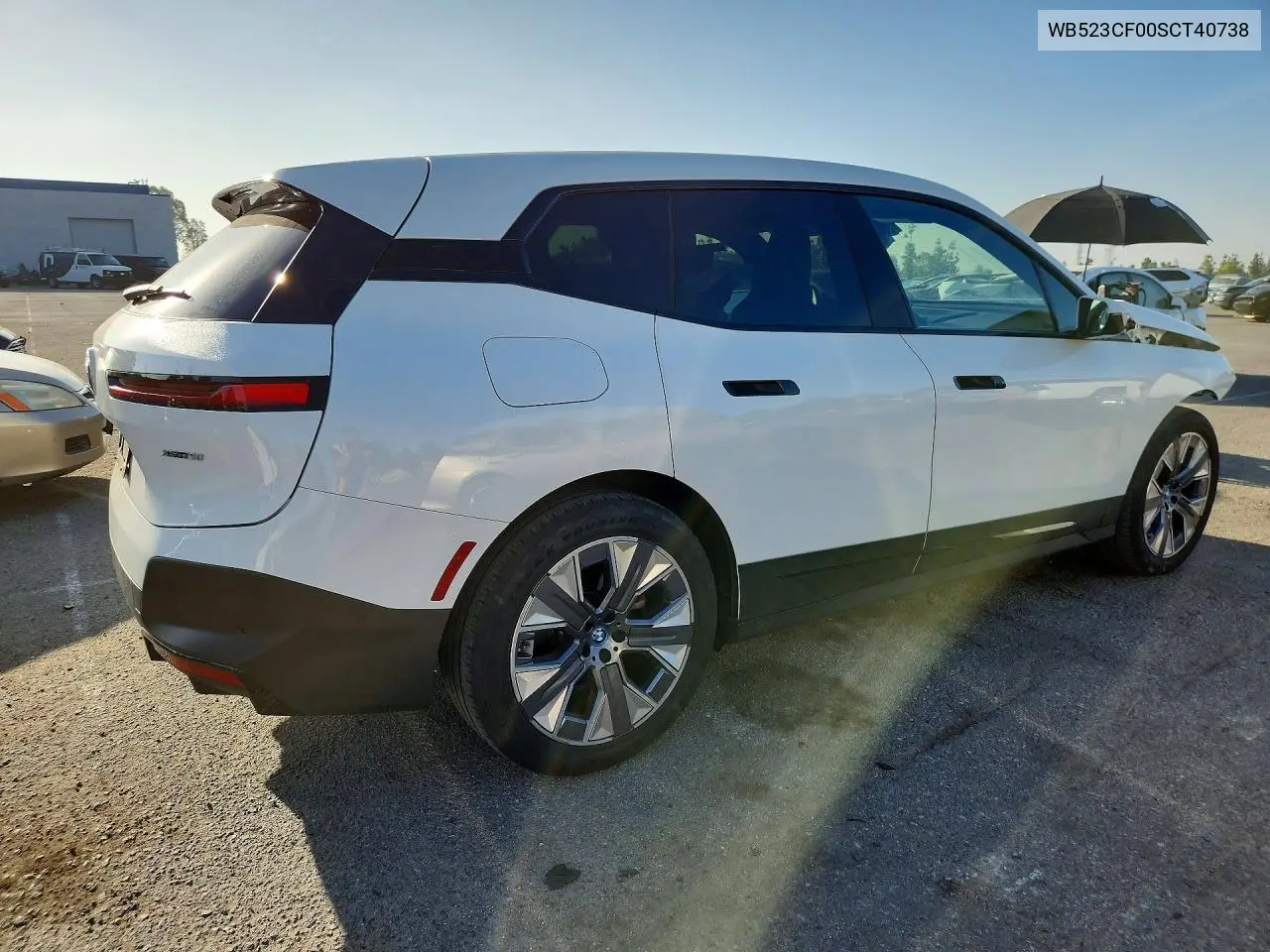 2025 BMW Ix xDrive50 VIN: WB523CF00SCT40738 Lot: 56694196