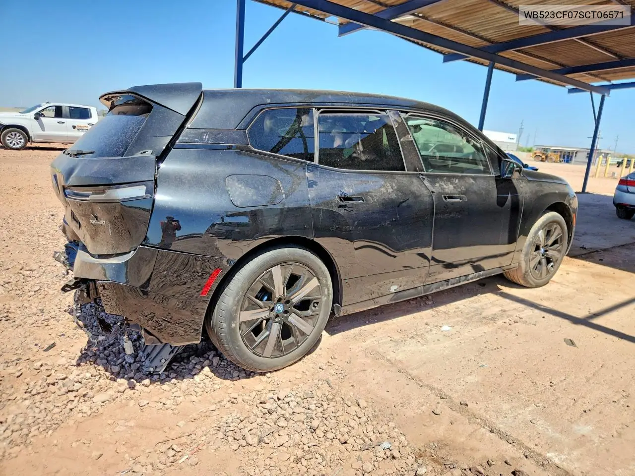 2025 BMW Ix xDrive50 VIN: WB523CF07SCT06571 Lot: 60205546