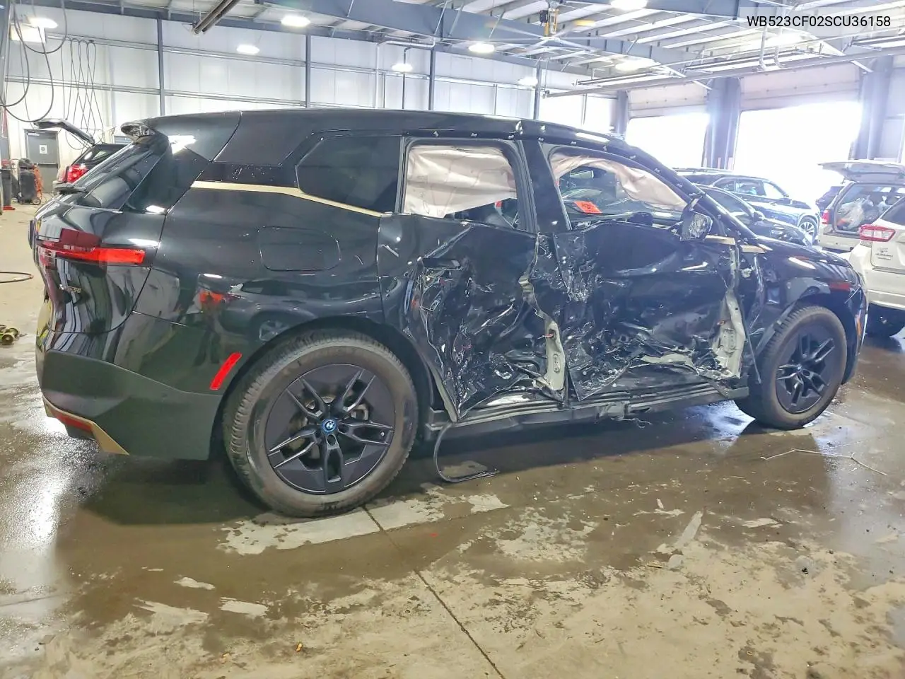 2025 BMW Ix xDrive50 VIN: WB523CF02SCU36158 Lot: 61513266