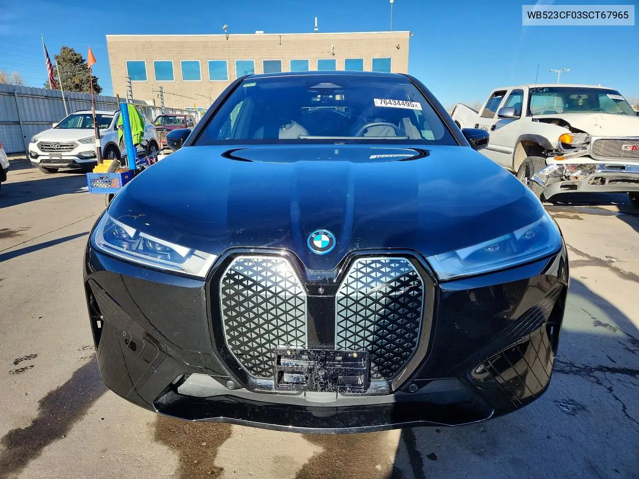 2025 BMW Ix xDrive50 VIN: WB523CF03SCT67965 Lot: 76434495