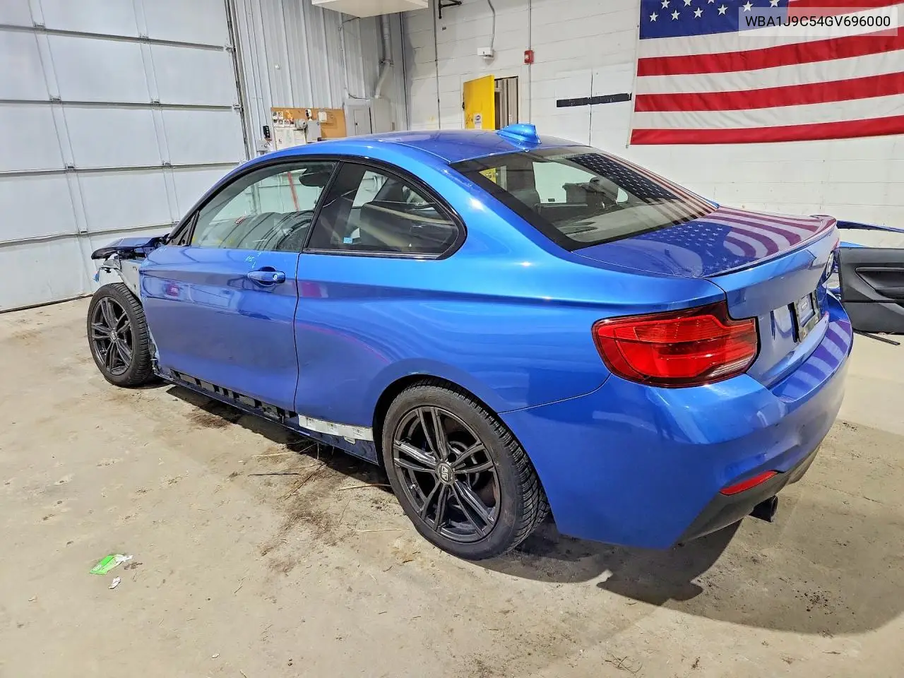 F87