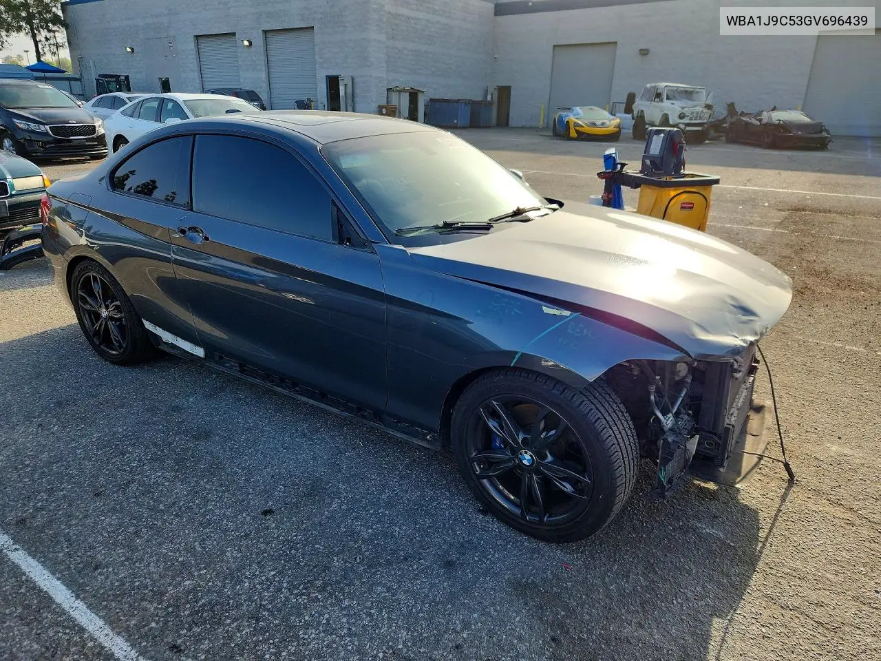 F87
