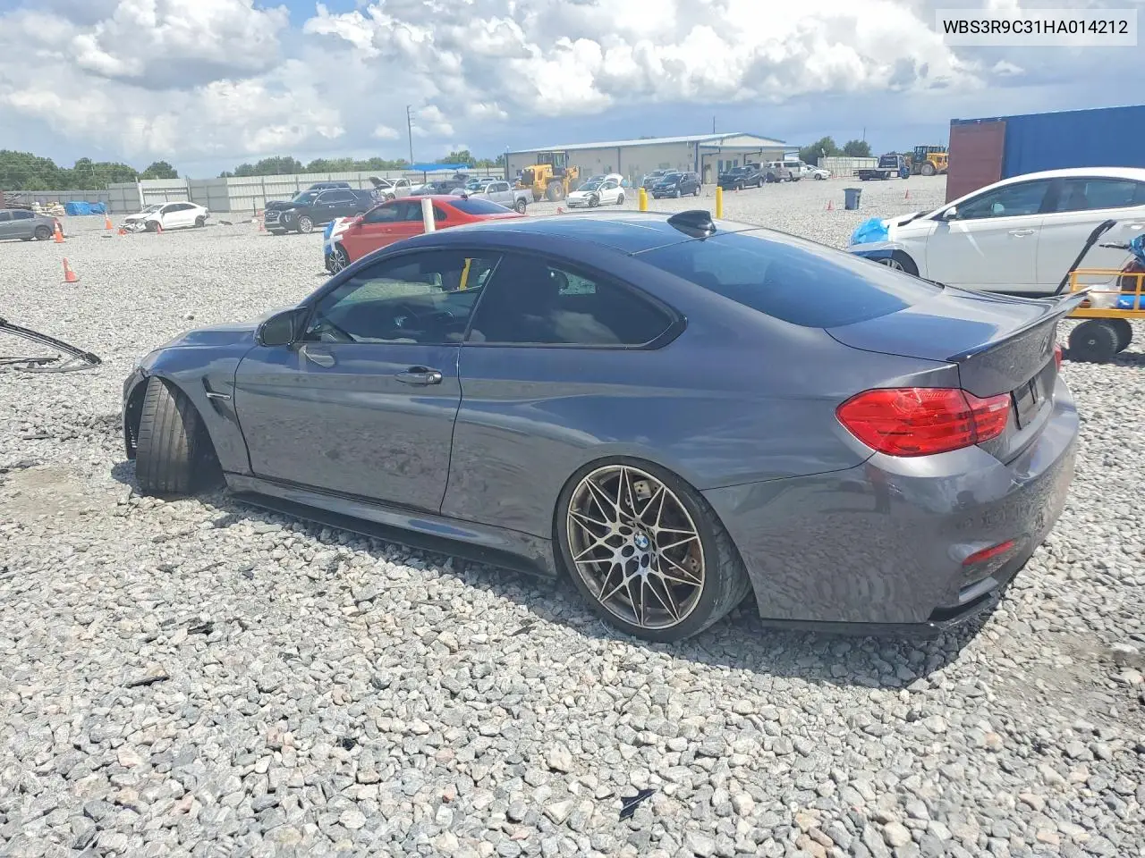 F82/F83