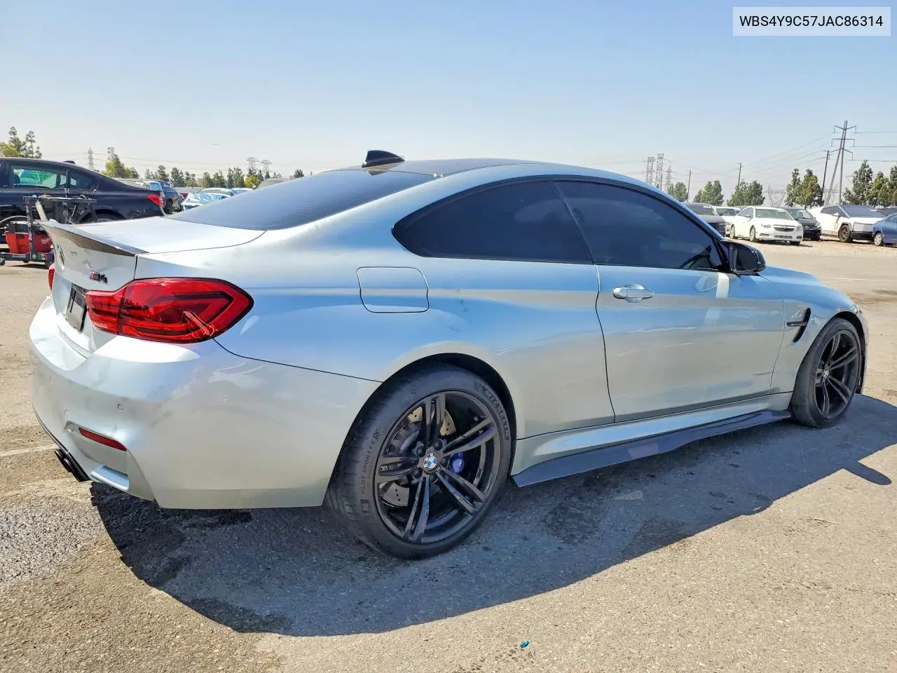 F82/F83