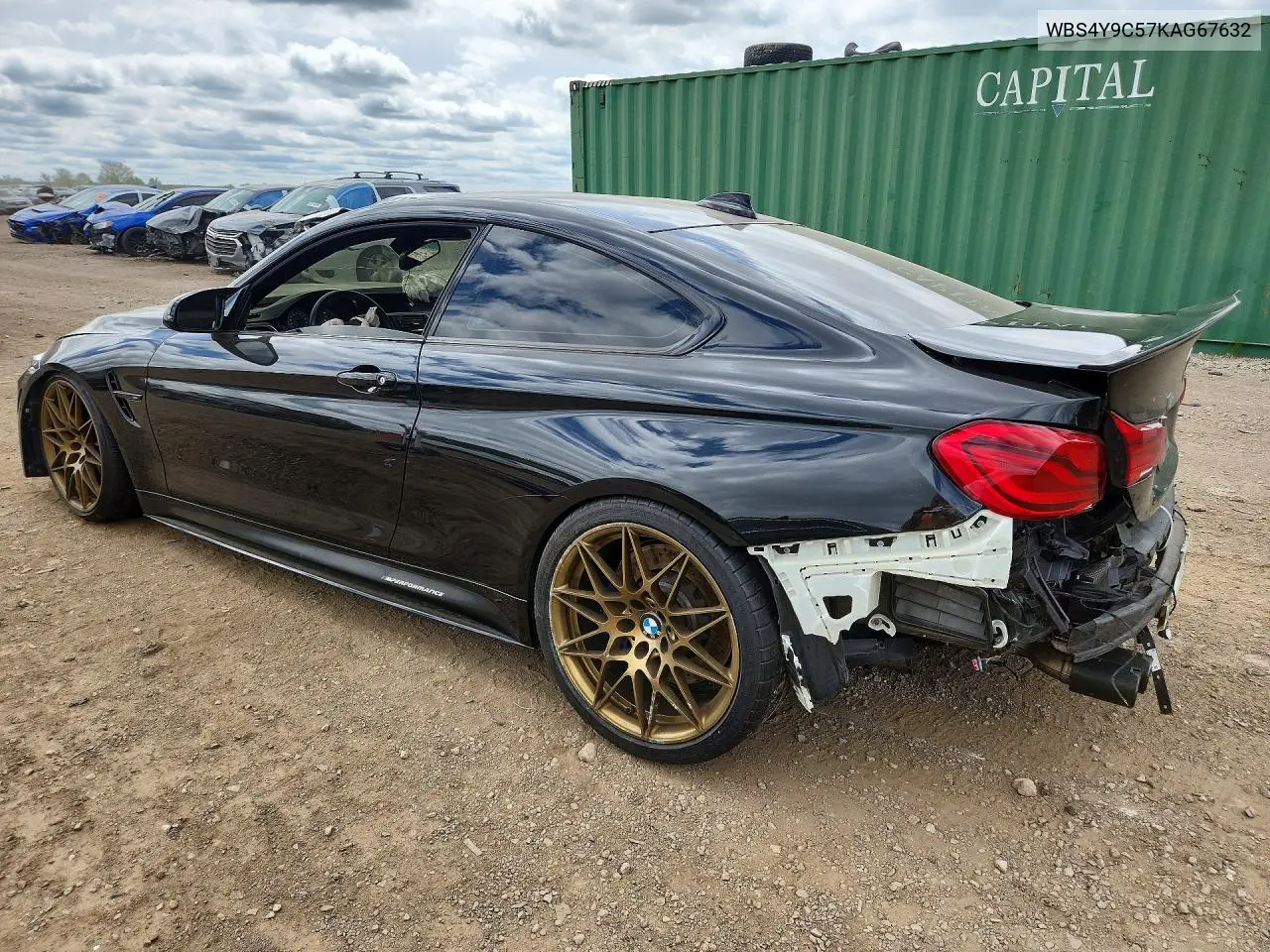F82/F83