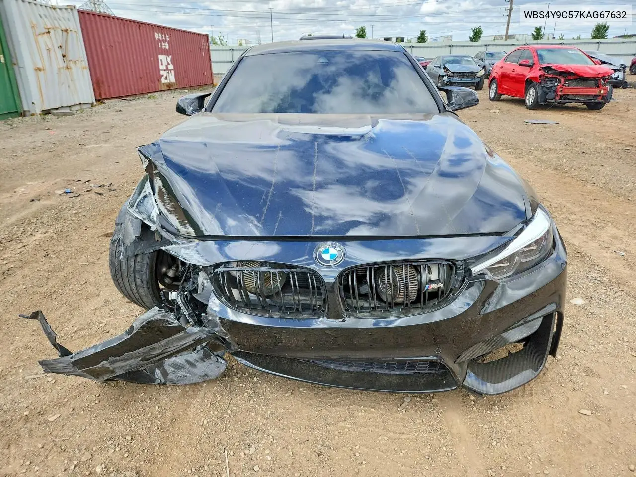F82/F83